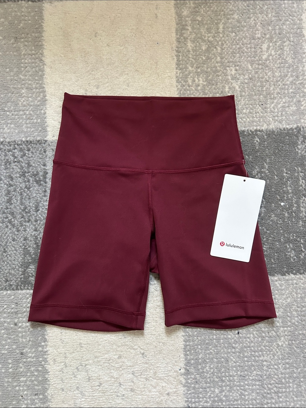 Lululemon Wonder Train High Rise 6 inch Shorts